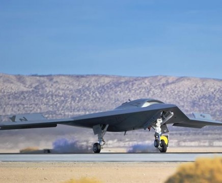 x-47b landing