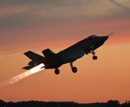 F-35C JSF night takeoff