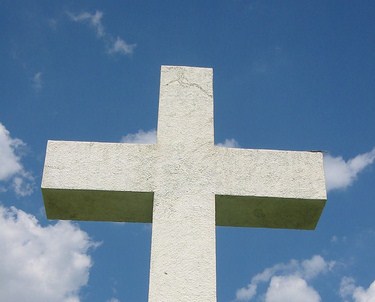 st. clement's island cross