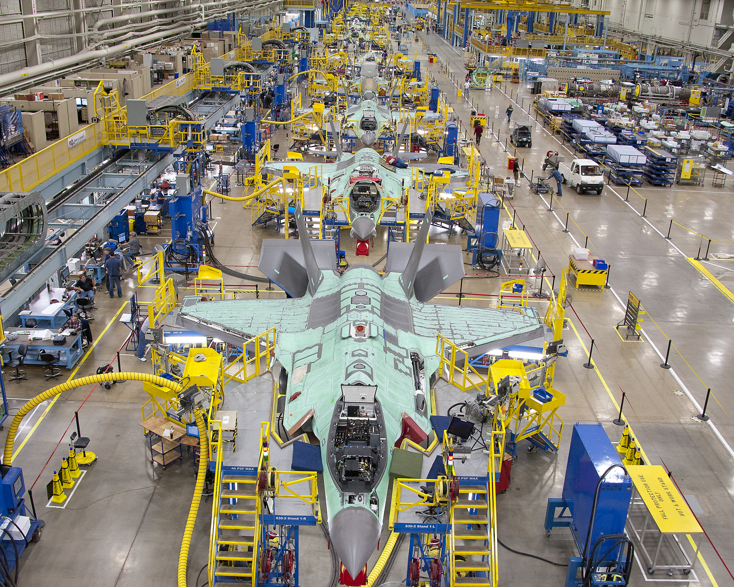 F-35 JSF assembly line
