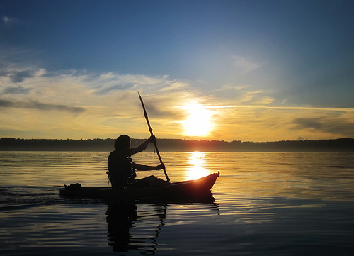 kayak silhouette