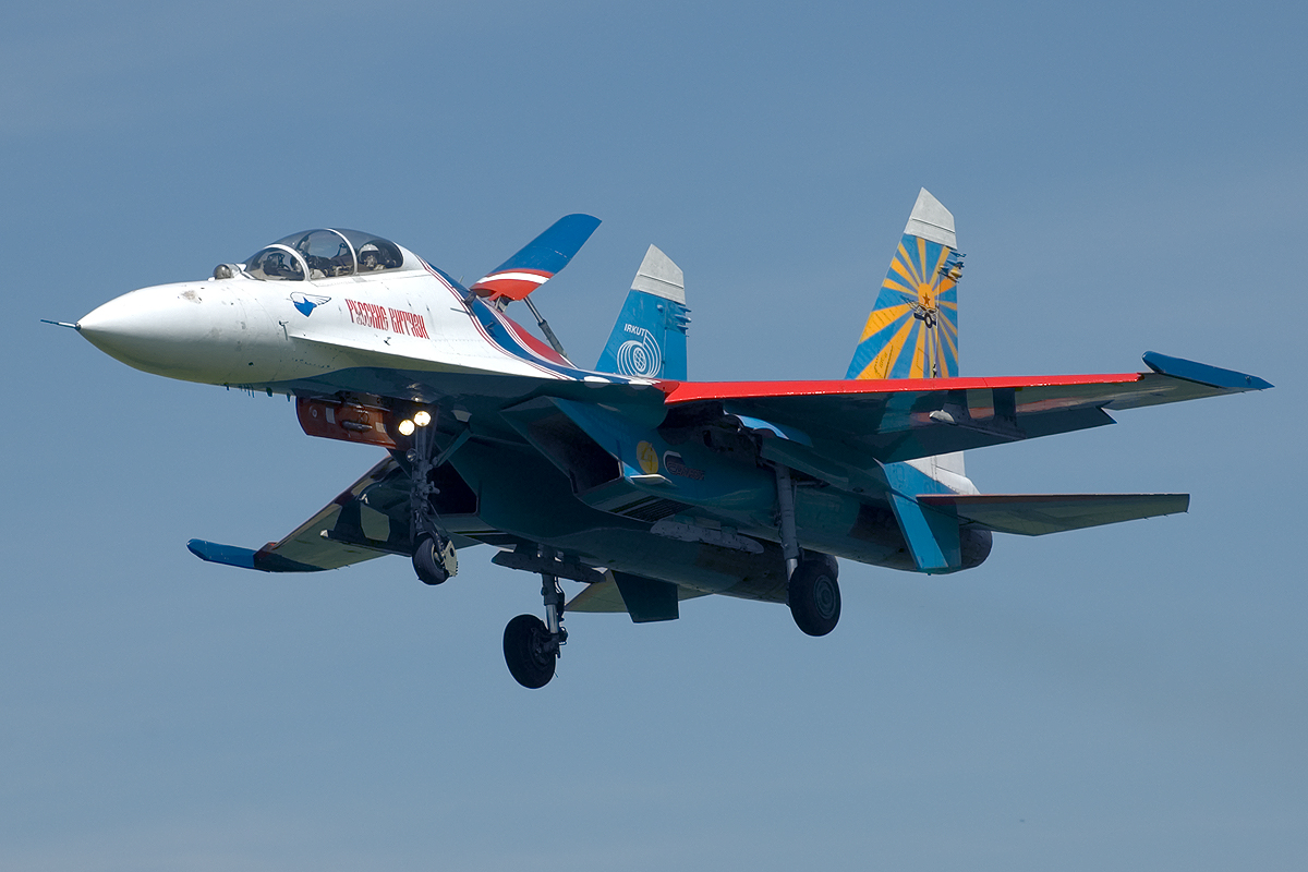 Su-27_Russian_Knights_04 - The Lexington Park Leader